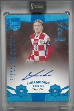 Luka Modric 2022 Panini Eminence Auto 1/1 Platinum Signature Salutes #SS-LMO