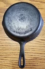 Wagner Ware Sidney O No 5 Cast Iron Skillet 8" Seasoned