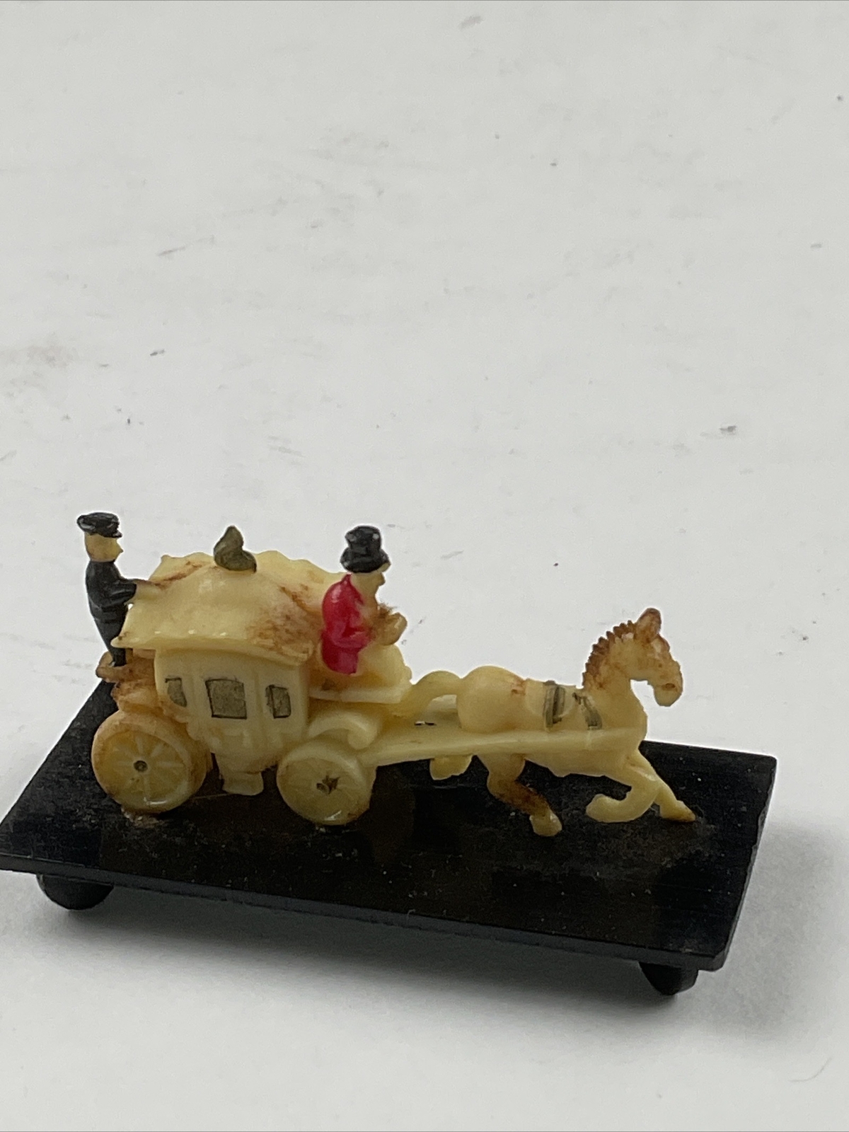 Picture 4 of 5