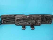 Lot of Logitech Wireless Desktop Cordless Ergonomic Keyboard  Mouse Combo MK320
