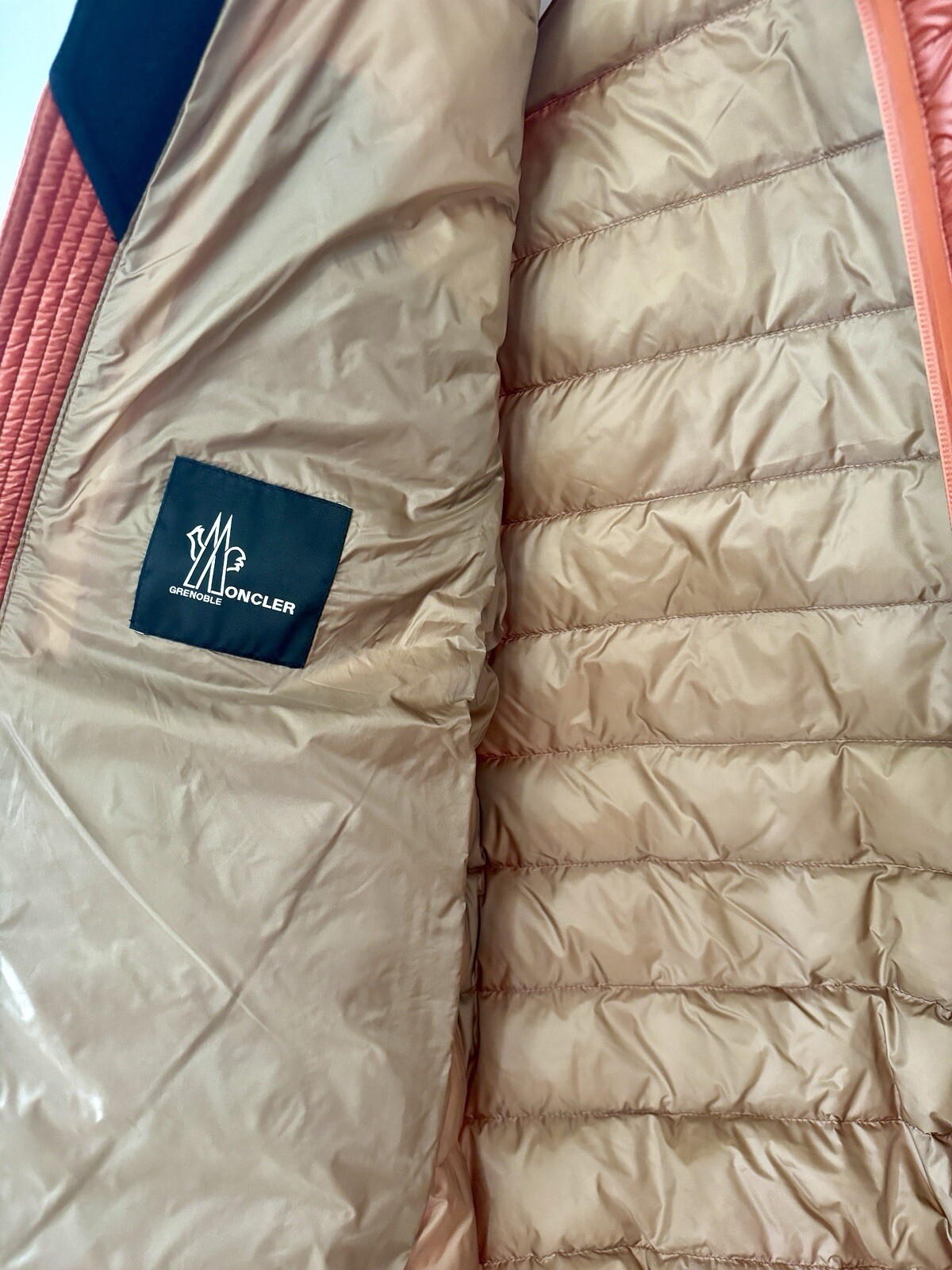 Moncler Hers Packable Short Down Jacket; Size 3 M… - image 9