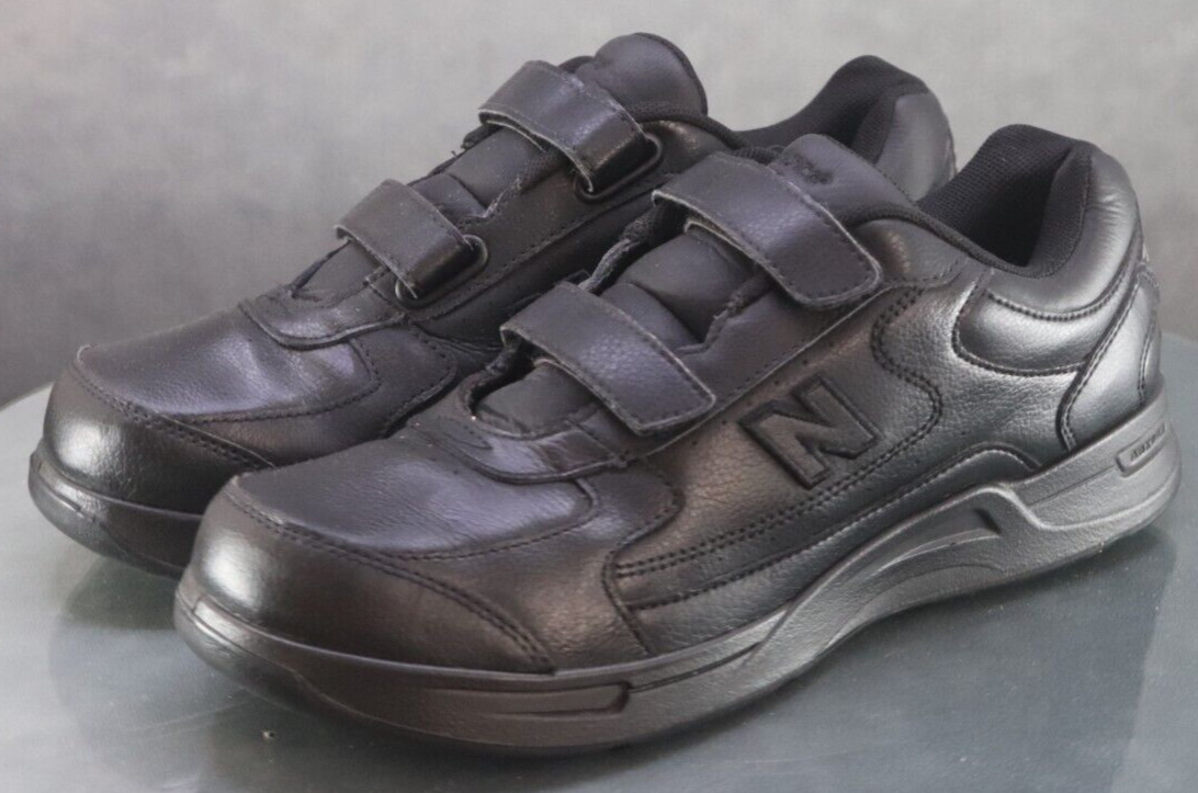 New Balance 576 Men’s Walking Shoes Size 11.5 D Leather Black New Balance 576 Men’s Walking Shoes Size 11.5 D Leather Black