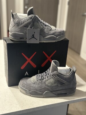 Size 10 - Jordan 4 Retro x KAWS Cool Grey 2017