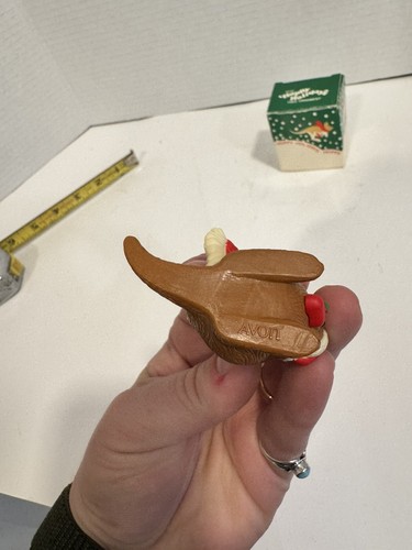 Vintage 1983 Avon Hoppy Holidays Kangaroo Ornament With Original Box - Picture 5 of 7