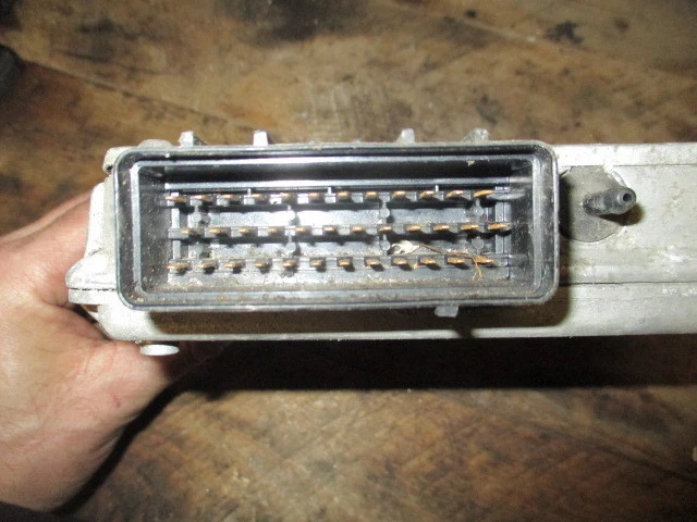 Rover 114 1.4 Gta Motorsteuerung Einheit ECU ~ Intermotor Machen Teil - Bild 3 von 3