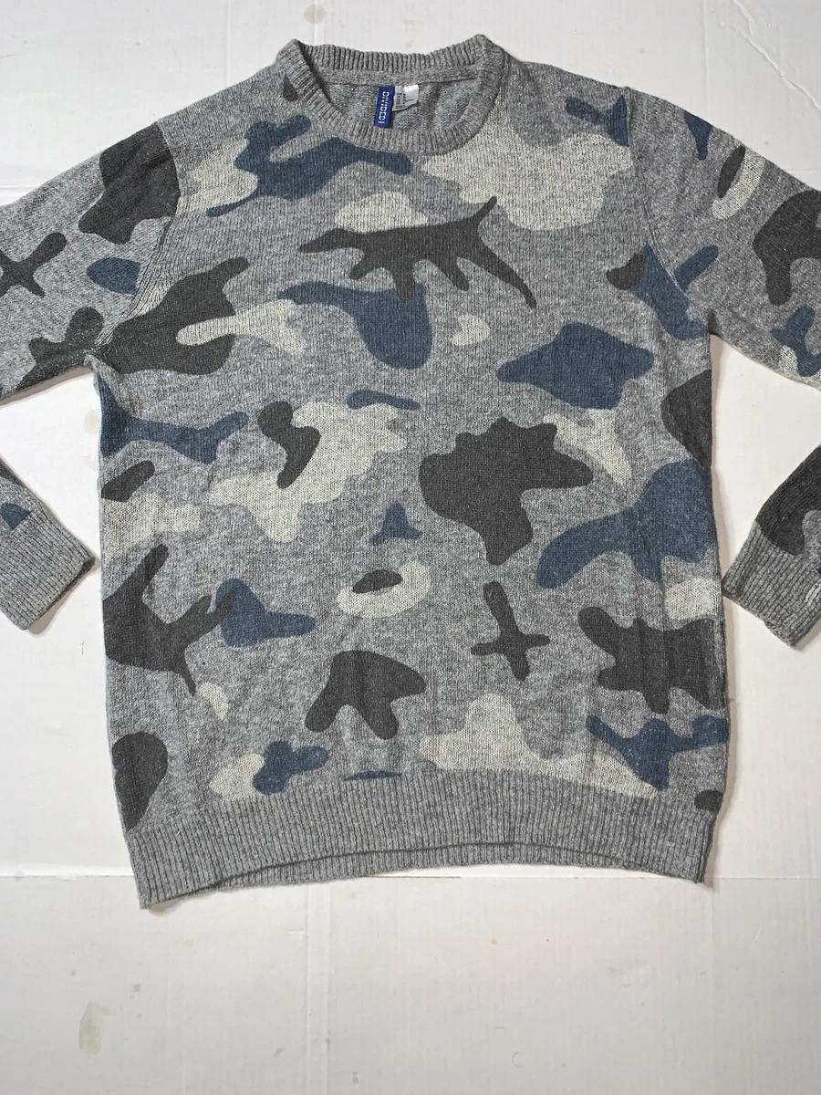 H&m hot sale camo sweater