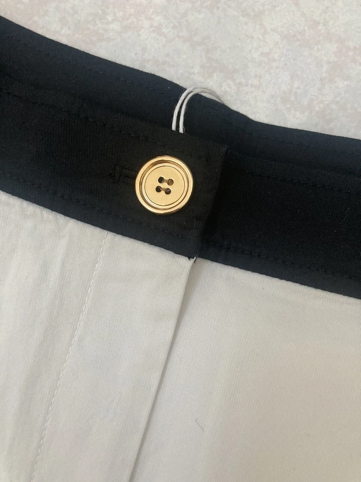 Pantalones Cortos Plisados Moschino 100% AUTÉNTICOS Baratos y Chic Color Block IT44/US 10 NUEVOS CON ETIQUETAS Foto 2 de 4