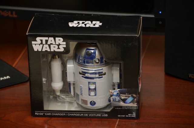 r2d2 usb car charger