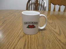 SMUCKERS COFFEE MUG M WARE