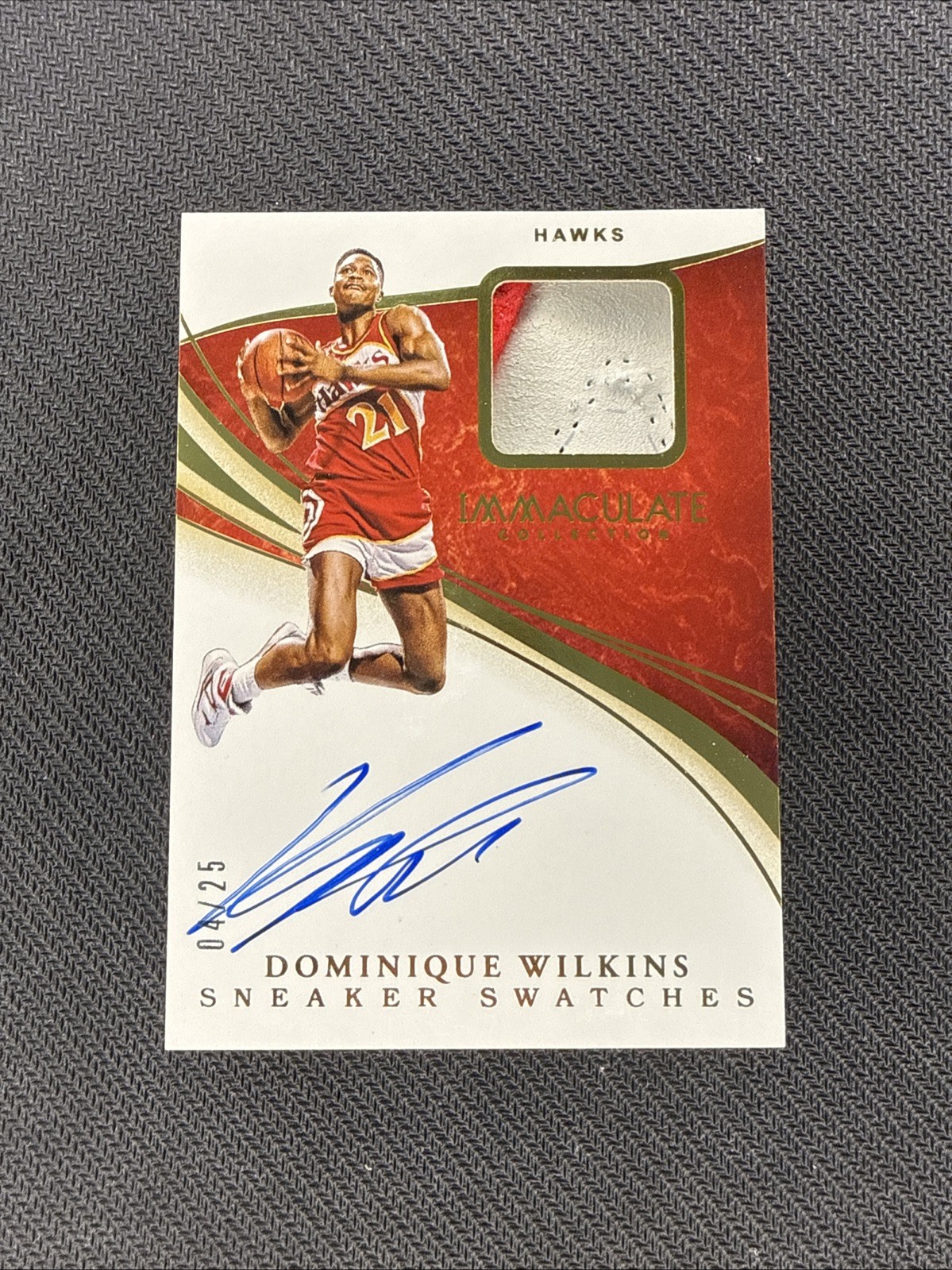 2019-20 Immaculate Dominique Wilkins Sneaker Swatches Patch Auto #/25 HOF