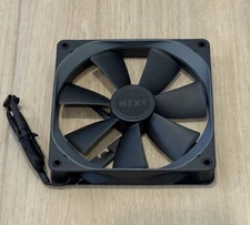 NZXT Computer Case Fan 12V PWM 140mm  - FLUID DYNAMIC BEARING  ( RF-AP140-FP )