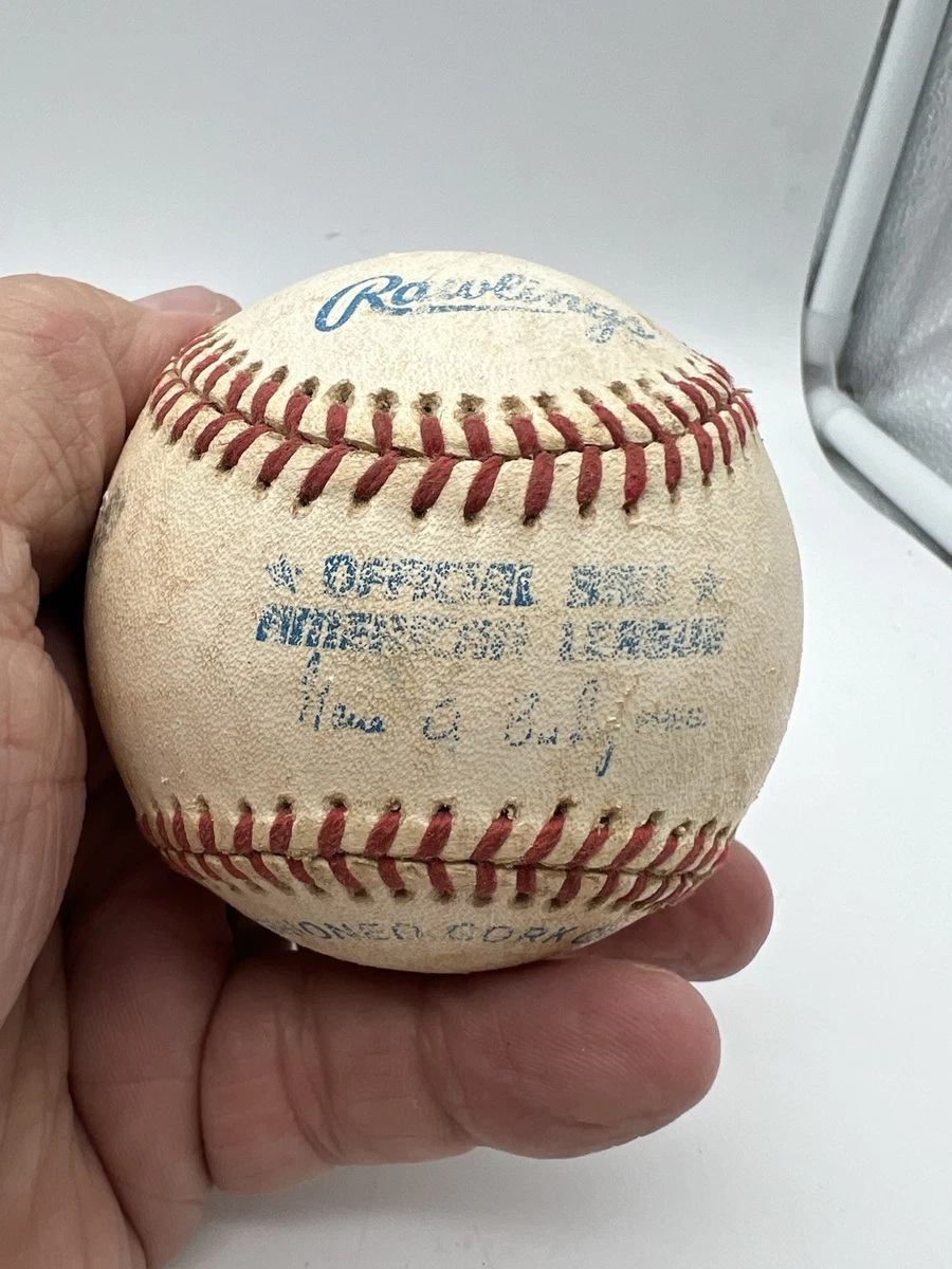 Preços baixos em Rawlings Baseball Vintage em Bolas de beisebol