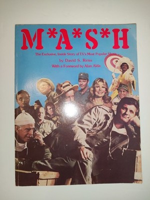 M*A*S*H Exclusive Inside Story Book 1983 David Reiss Alan Alda Vintage TV - MASH