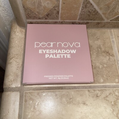 Pear Nova Pressed Powder Eyeshadow Palette 7 Shade Palette