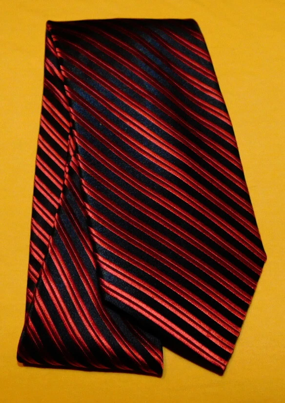 MEN'S COVINGTON RED/BLACK STRIPED TIE - TIES - NECK TIES - DESIGNER TIES. - Image 2 of 3