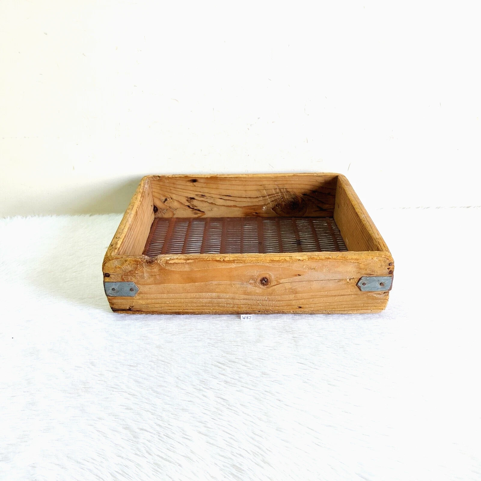 1920s Vintage Primitive Handcrafted Wooden Strainer Decorative Collectible W87