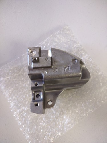 OEM 2008 Yamaha Raider Motorcycle Master Cylinder Assembly Part #1D7-W2587-10 - Foto 8 di 17
