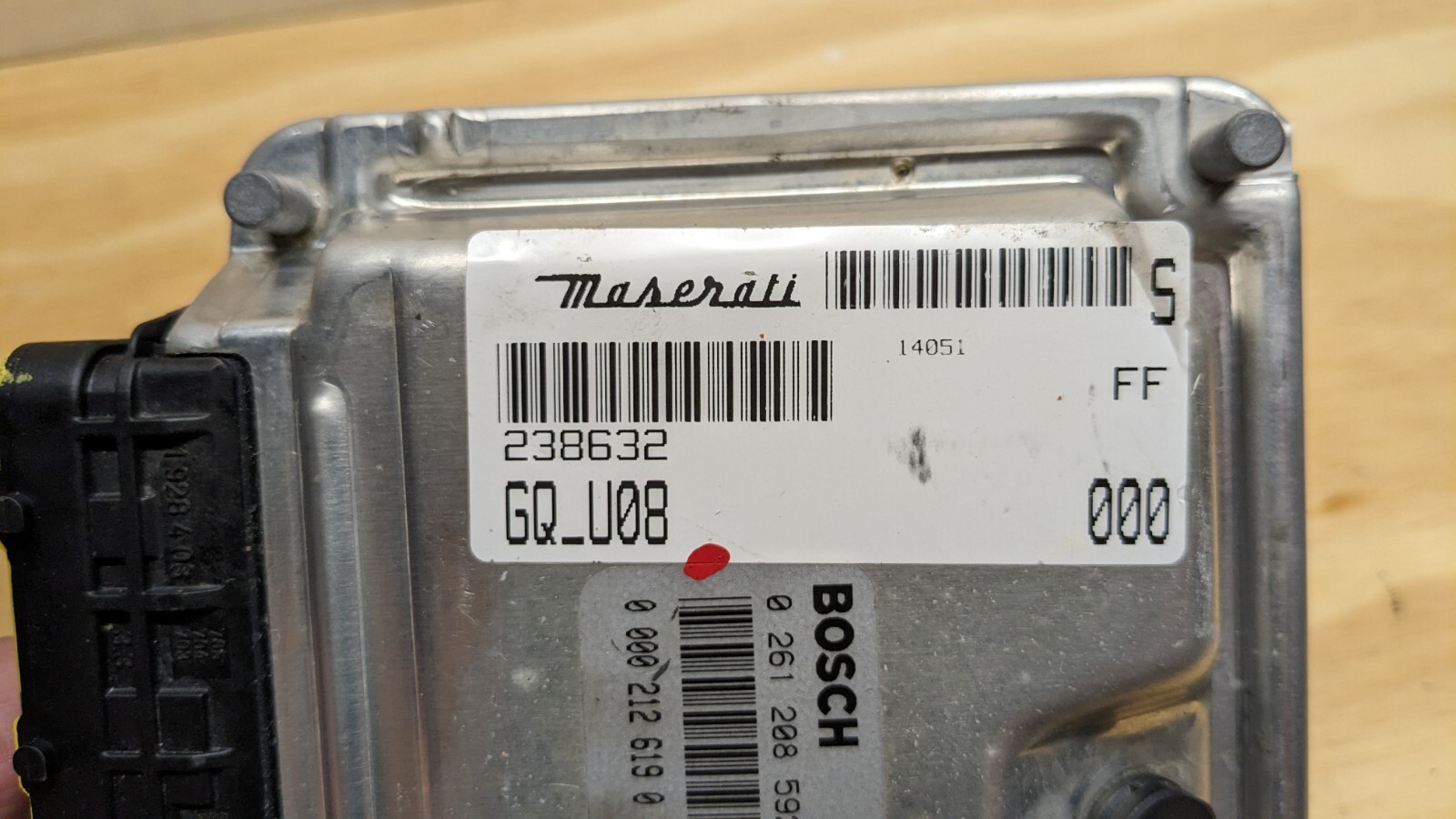 08 MASERATI QUATTROPORTE 4.2L ENGINE CONTROL MODULE ECU 0 261 208 592  (OEM)P10