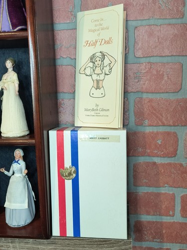 U.S. HISTORICAL SOCIETY Set 12 Great American Women Half Dolls w/ Display Shelf  - Picture 6 of 21