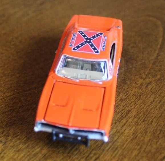JOHNNY LIGHTNING Dukes of Hazzard 1969 DODGE CHARGER GENERAL LEE 1/64 IN PACKAGE - Image 4 of 4