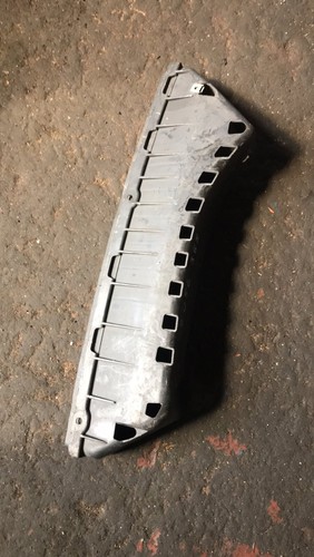 BMW 5 E60 E61 Stoßstange hinten Halterung 7056388