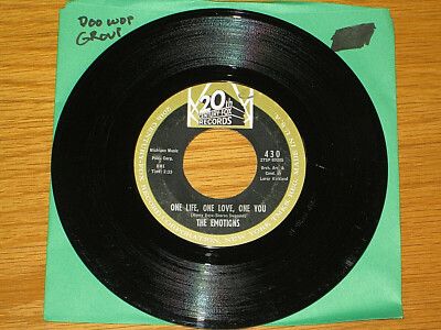 DOO WOP GROUP 45 RPM - THE EMOTIONS - 20th CENTURY FOX 430 - 