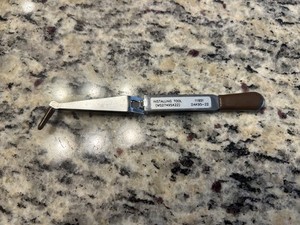 Installing Tool 11851 MS27495A22 , DAK 95-22 Insertion Tweezer - MS27495A22