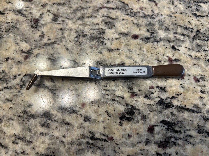 Installing Tool 11851 MS27495A22 , DAK 95-22 Insertion Tweezer - MS27495A22