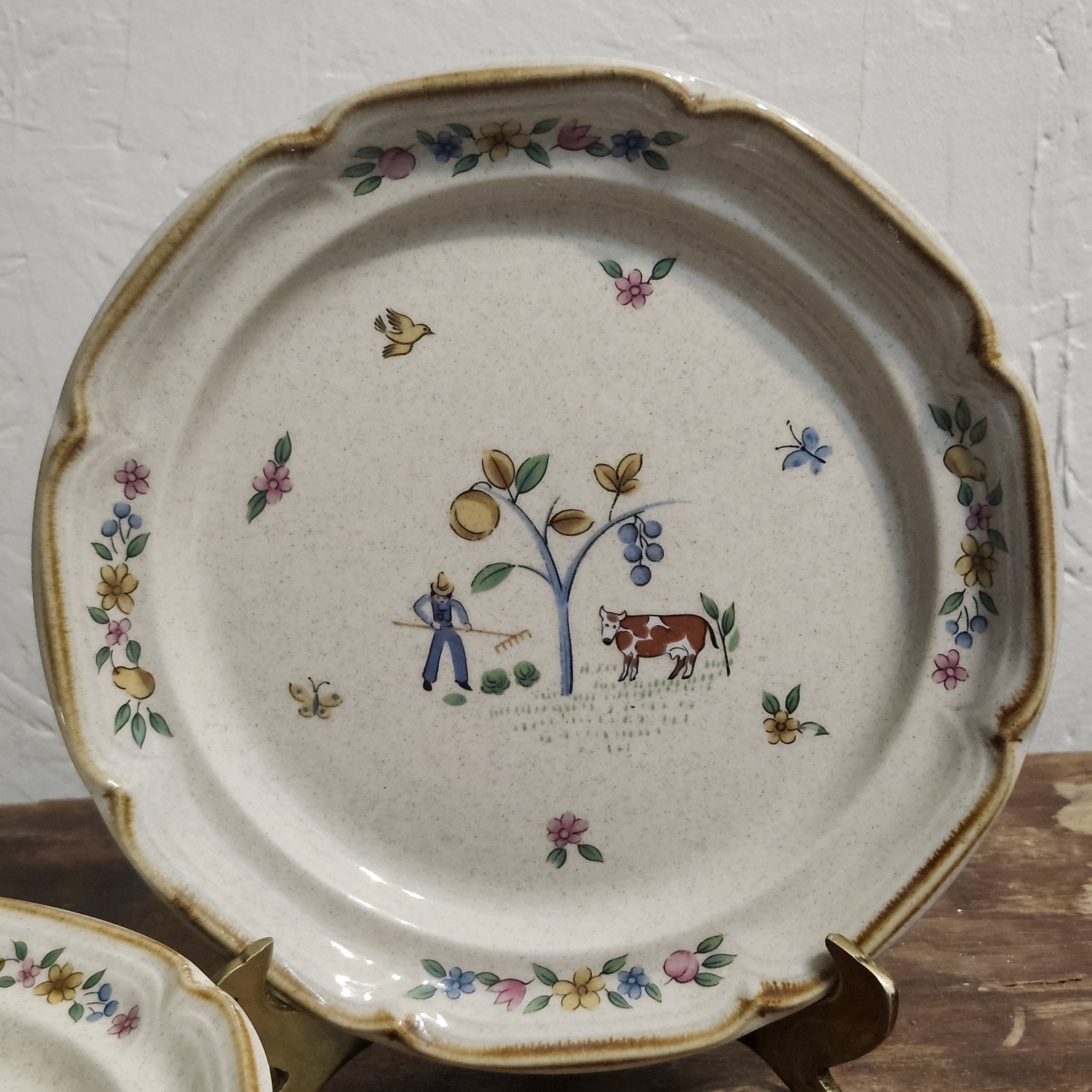 Vintage Heartland Salad Dessert Plates SET of 4 International Stoneware Japan 