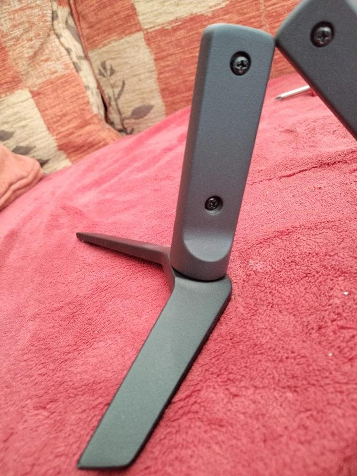 SHARP 40 inch TV LC-40CFE5221K Original Foot Stands Set - Table Top Legs. Pair  - Image 4 of 4