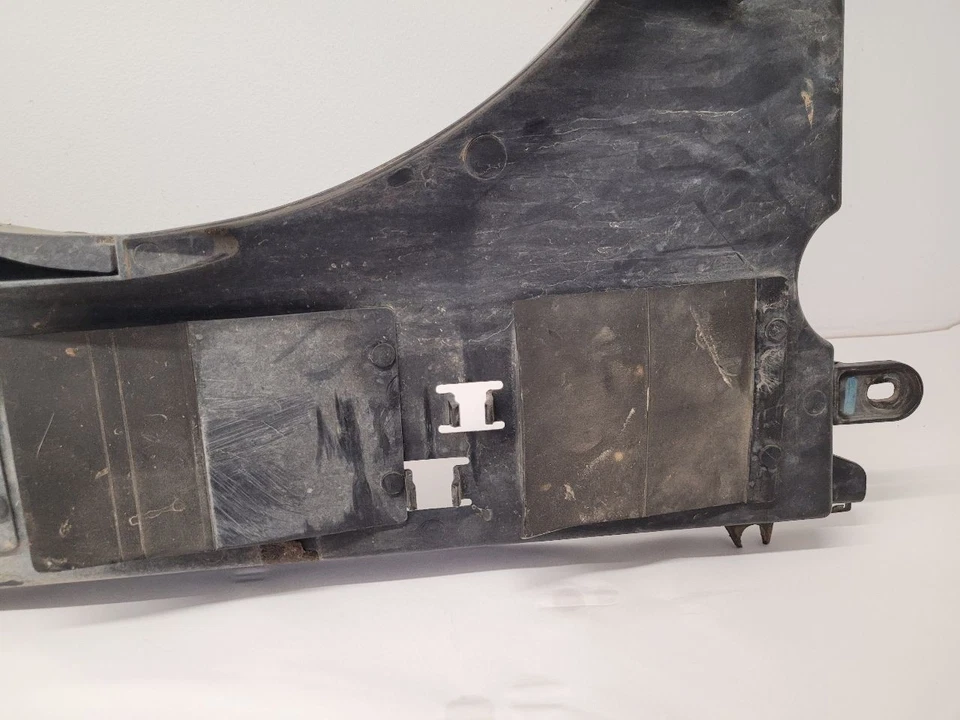 2004 05 06 07 08 09 10 11 12 13 14 2015 NISSAN TITAN Radiator Shroud 5.6L  Foto 2 de 4