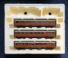 Hornby LNER Flying Scotsman Train Pack, OO Gauge. (coaches Only)