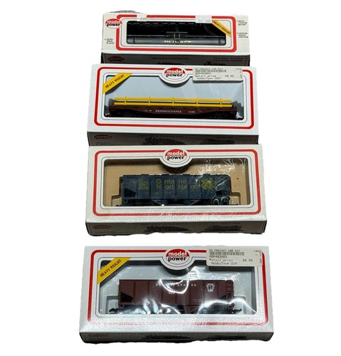 LOTE DE 4 vagones cisterna de carga modelo Power escala HO 8034 8231 8063 8082 | Condition: Used