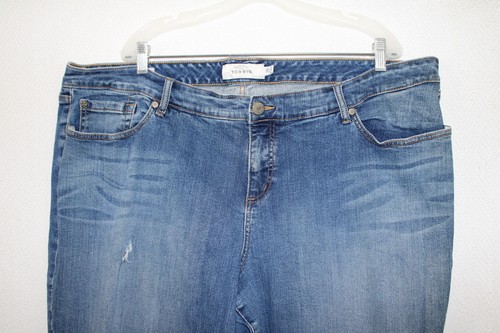 Torrid Jeans Sz 26R (meas 46x30) Med Wash Relaxed Boot Distressed Blue Jeans - Picture 4 of 9