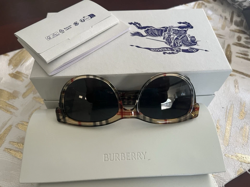 BURBERRY vintage check/dark grey BE4432U 412287 54 sunglasses NEW IN BOX! - Image 3 of 4