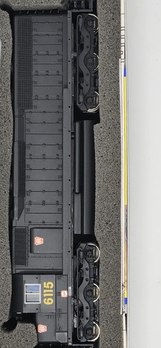 Bachmann Plus HO EMD SD45 Diesel; Pennsylvania #6115 articolo n. 11610. Nuovo con scatola! - Foto 2 di 3