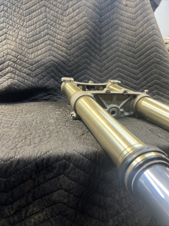 Horquillas SSS KYB 2006-2009 Yamaha Yz450f OEM suspensión delantera abrazaderas de árbol triple Foto 3 de 4