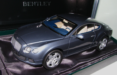 1/18 SCALE MINICHAMPS BENTLEY CONTINENTAL GT BL835 COLOR: THUNDER