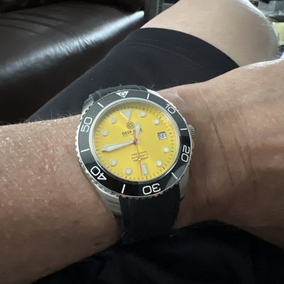 Deep Blue Pro Diver 200 Automatic Sapphire, Screw down crown, Ceramic Bezel. 