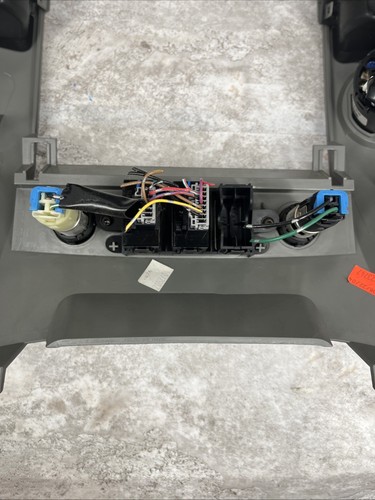 2004-2007 Nissan Armada TITAN Radio Bezel Center Dash Trim Vents REPAIRED READ! - Picture 20 of 24