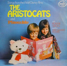 Ronnie Hilton & Mike Sammes Singers - The Aristocats (VINYL)