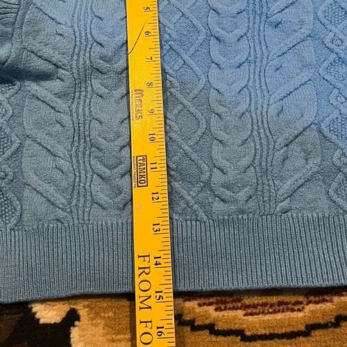 Cami nyc 100% Wool Cropped Baby Blue Women's Cable Knit Sweater Size Small - Picture 7 of 7