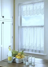 HERITAGE LACE White BLOSSOM Tier New in Pkg. 42" x 30" Made USA LACE~