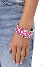 Paparazzi silver hinge pink hearts bracelet