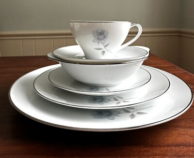 Noritake Simone Pattern, 6407, Set of 6, Platinum Trim, Blue Rose, Japan