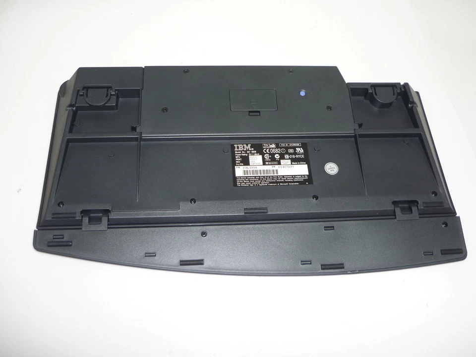 NEW! (old stock) RARE IBM Wireless SK-8808 (19K1950) Keyboard with USB receiver - Image 4 of 4