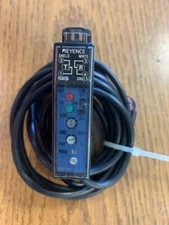 Keyence PS2-61    LOT OF 20  DC Amplifiers