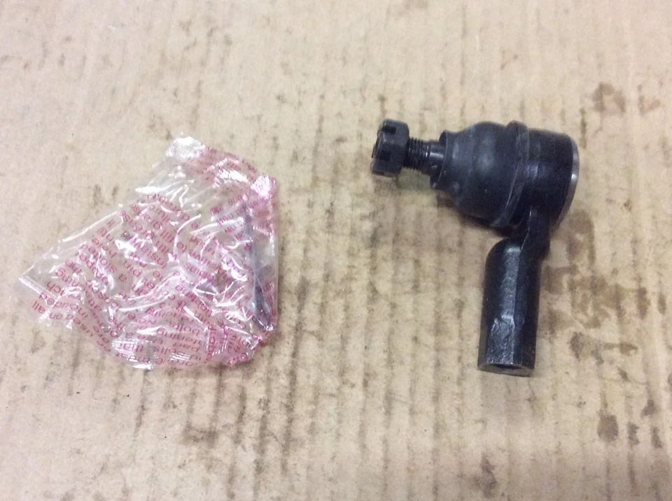 NUEVO NAPA 269-2924 extremo de barra de dirección exterior delantero - se adapta a Mazda 90-98 Foto 4 de 4