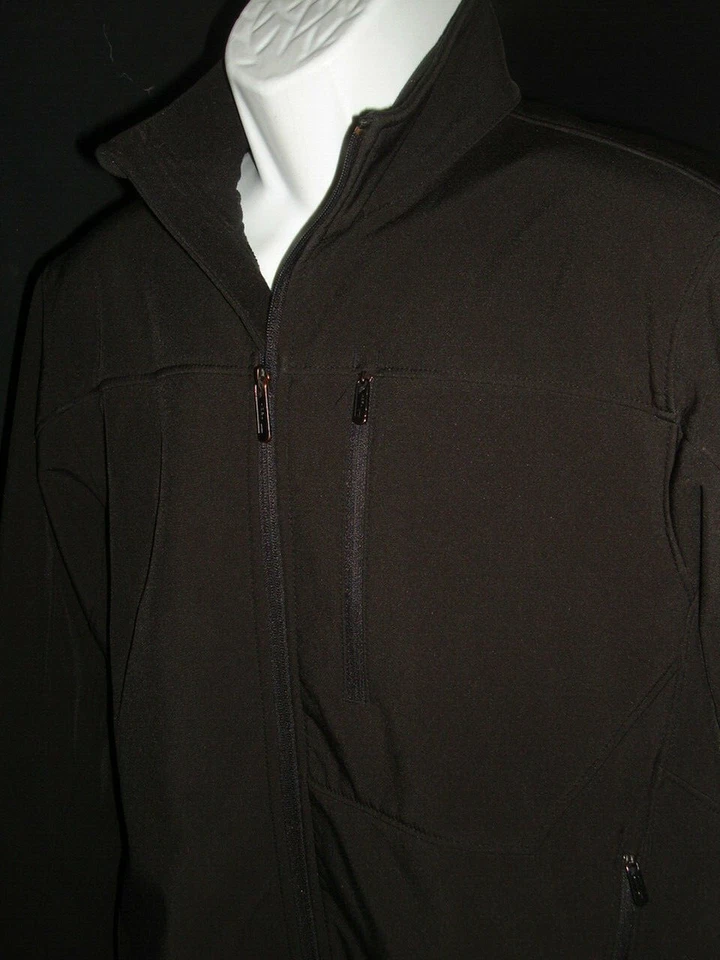 T TECH By TUMI Men’s Softshell Water Repelent Black Jacket (Fleece Lining) Siz.M - Image 3 of 4