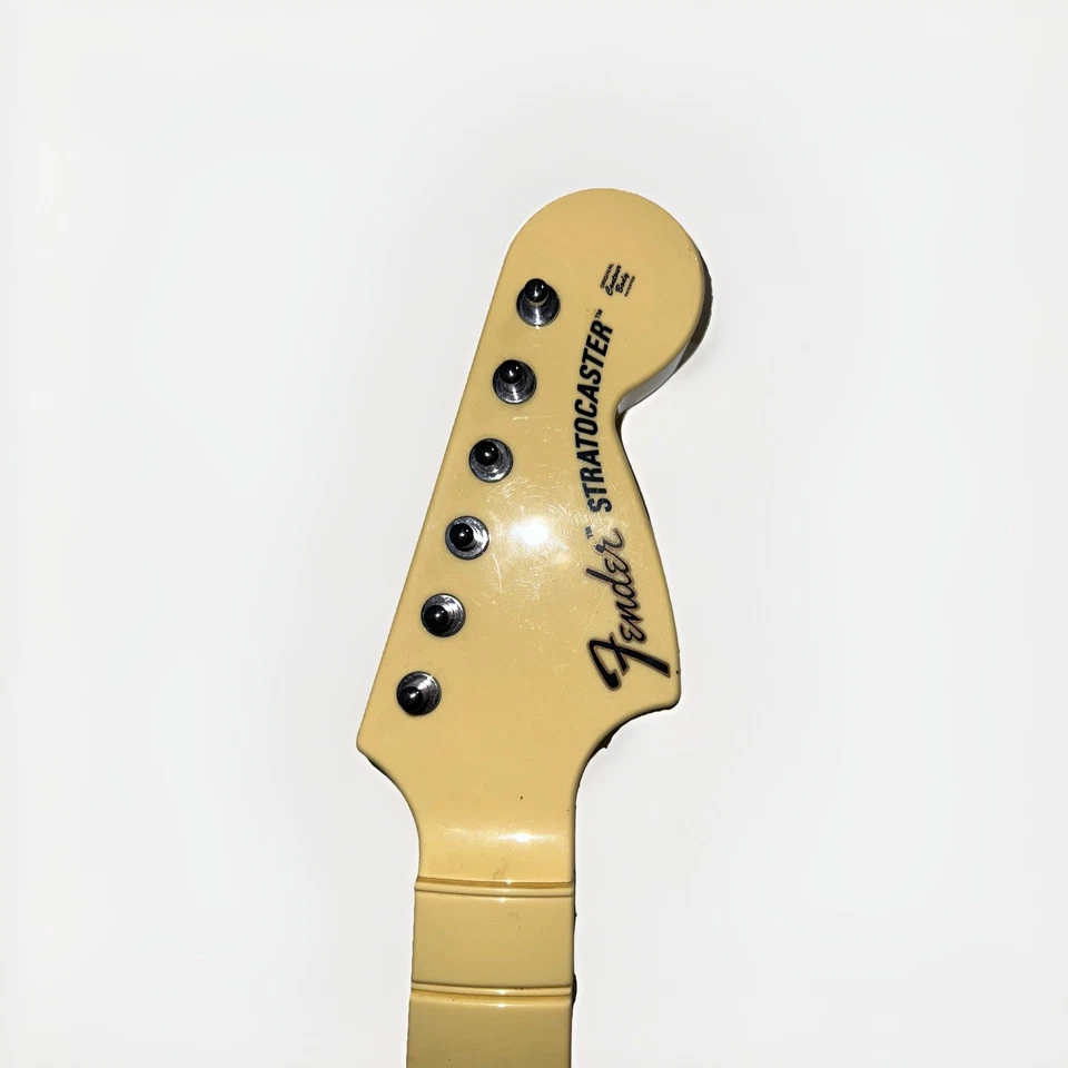 Rock Band Guitar PS2 PS3 Fender Stratocaster Wireless 822151 No Dongle Black - Image 3 of 4